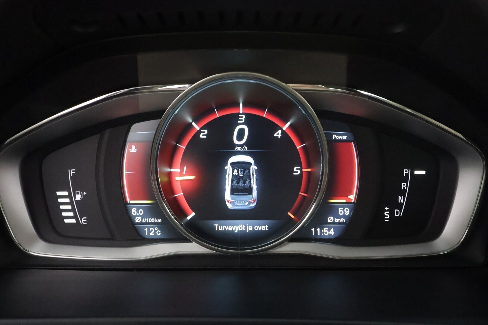 Volvo S60 2016 D4 Business Summum aut * ACC / P.kamera / Aktiiv.Xenon / Webasto / Muistipenkki / Koukku / Navi / H&K / Vaaleat nahat * - Suomi-auto / Kahdet renkaat aluvanteilla / Huippuvarusteet