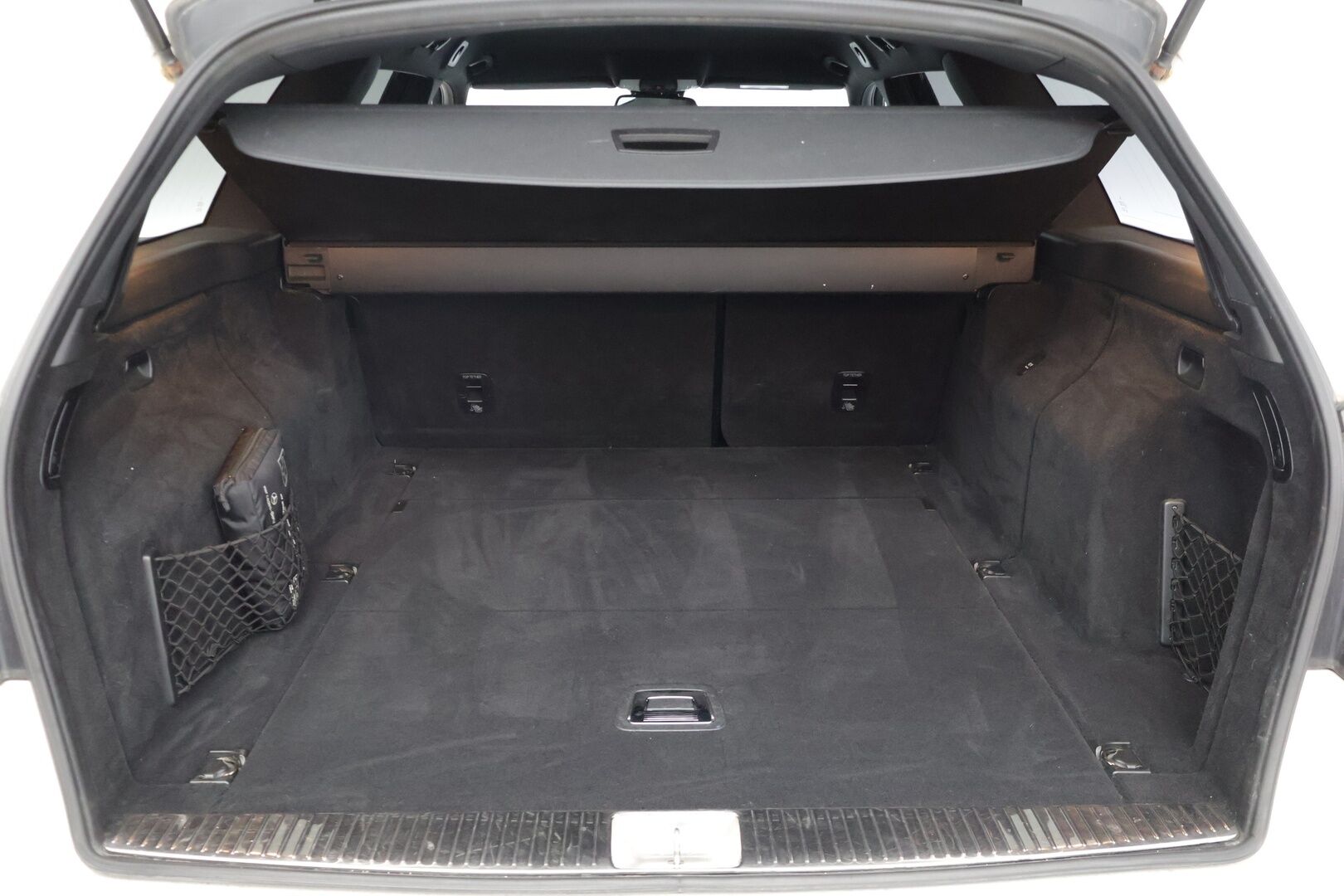 Mercedes-Benz E 2015 250 BlueTec T 4Matic A Premium Business *Ortopedipenkit / Sähkökontti /  Vakkari / Webasto / P. Tutkat* - Suomi-auto / Juuri huollettu!