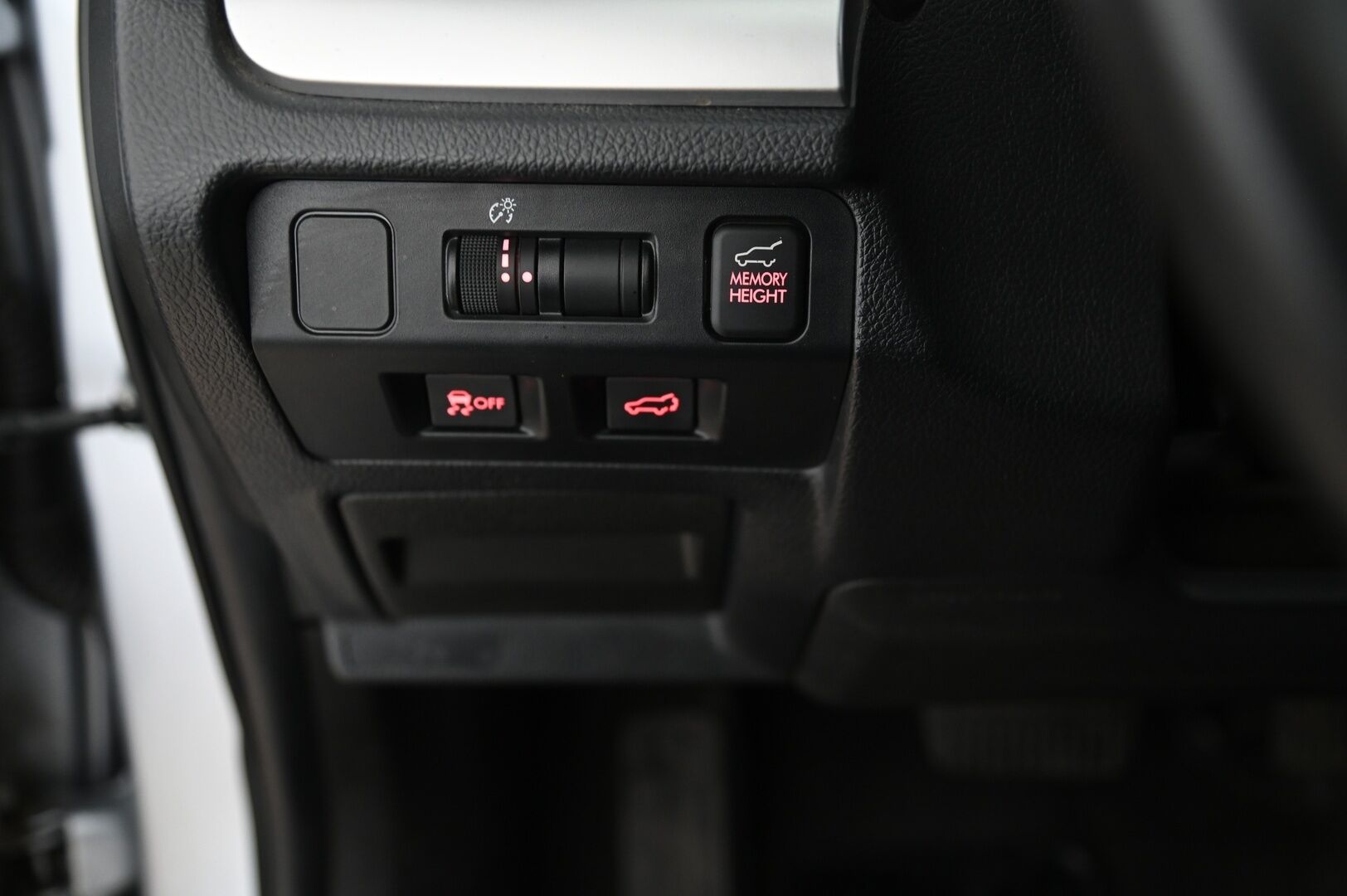 Subaru Forester 2015 2,0 XE TD CVT*Lasikattoluukku / P-kamera / Vetokoukku / Lohko&sisätilanlämmitin* - *Juuri tullut / Suomi-auto* - HULLUT AVAJAISHULINAT KORKOTARJOUS 3,29 %