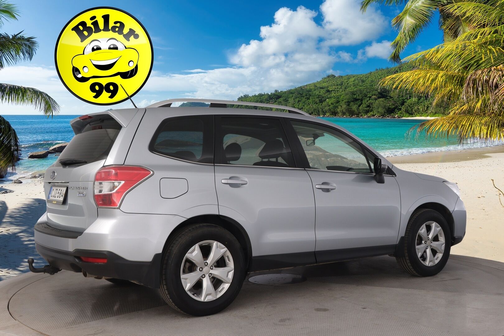 Subaru Forester 2015 2,0 XE TD CVT*Lasikattoluukku / P-kamera / Vetokoukku / Lohko&sisätilanlämmitin* - *Juuri tullut / Suomi-auto* - HULLUT AVAJAISHULINAT KORKOTARJOUS 3,29 %