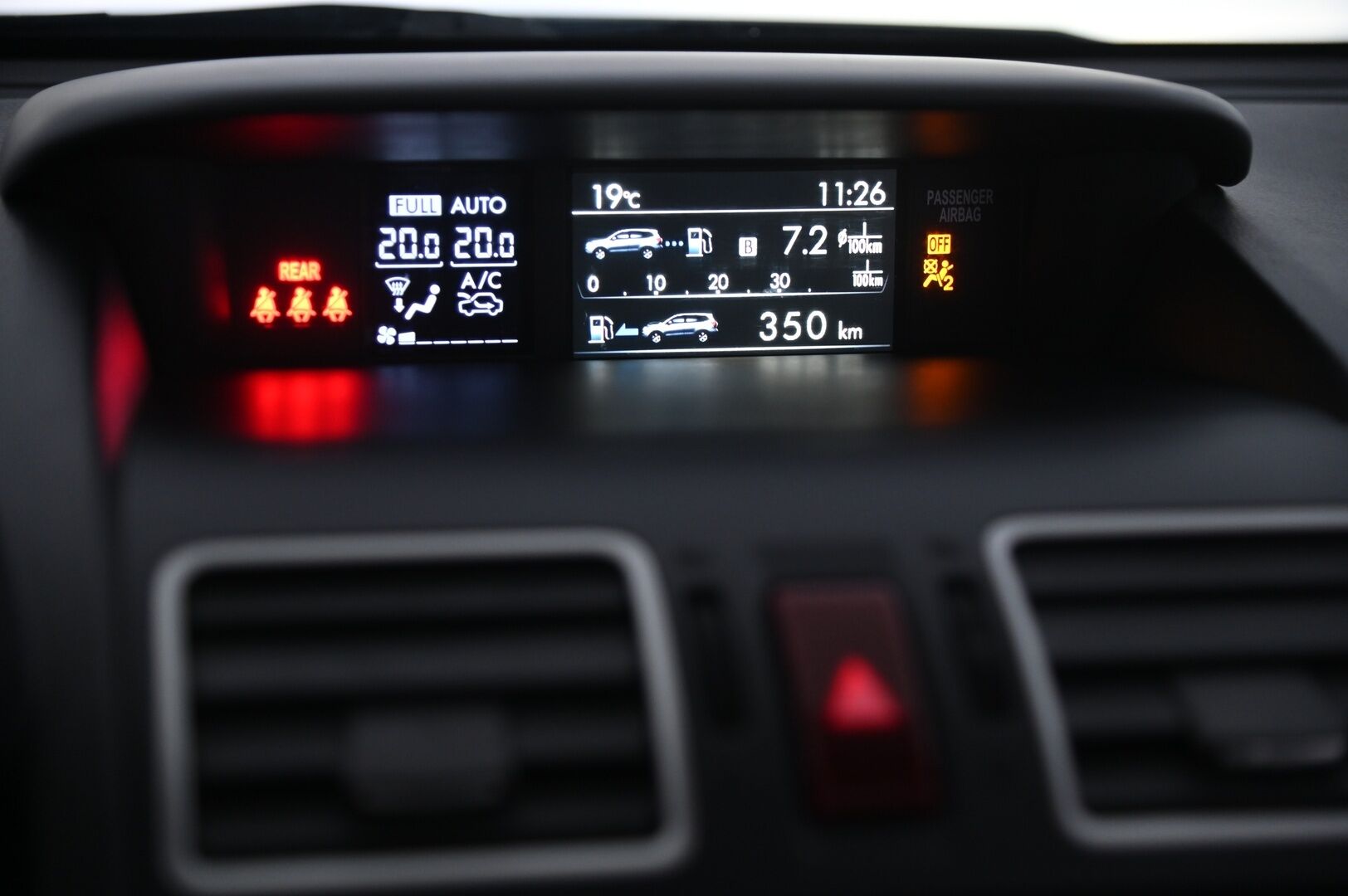 Subaru Forester 2015 2,0 XE TD CVT*Lasikattoluukku / P-kamera / Vetokoukku / Lohko&sisätilanlämmitin* - *Juuri tullut / Suomi-auto* - HULLUT AVAJAISHULINAT KORKOTARJOUS 3,29 %