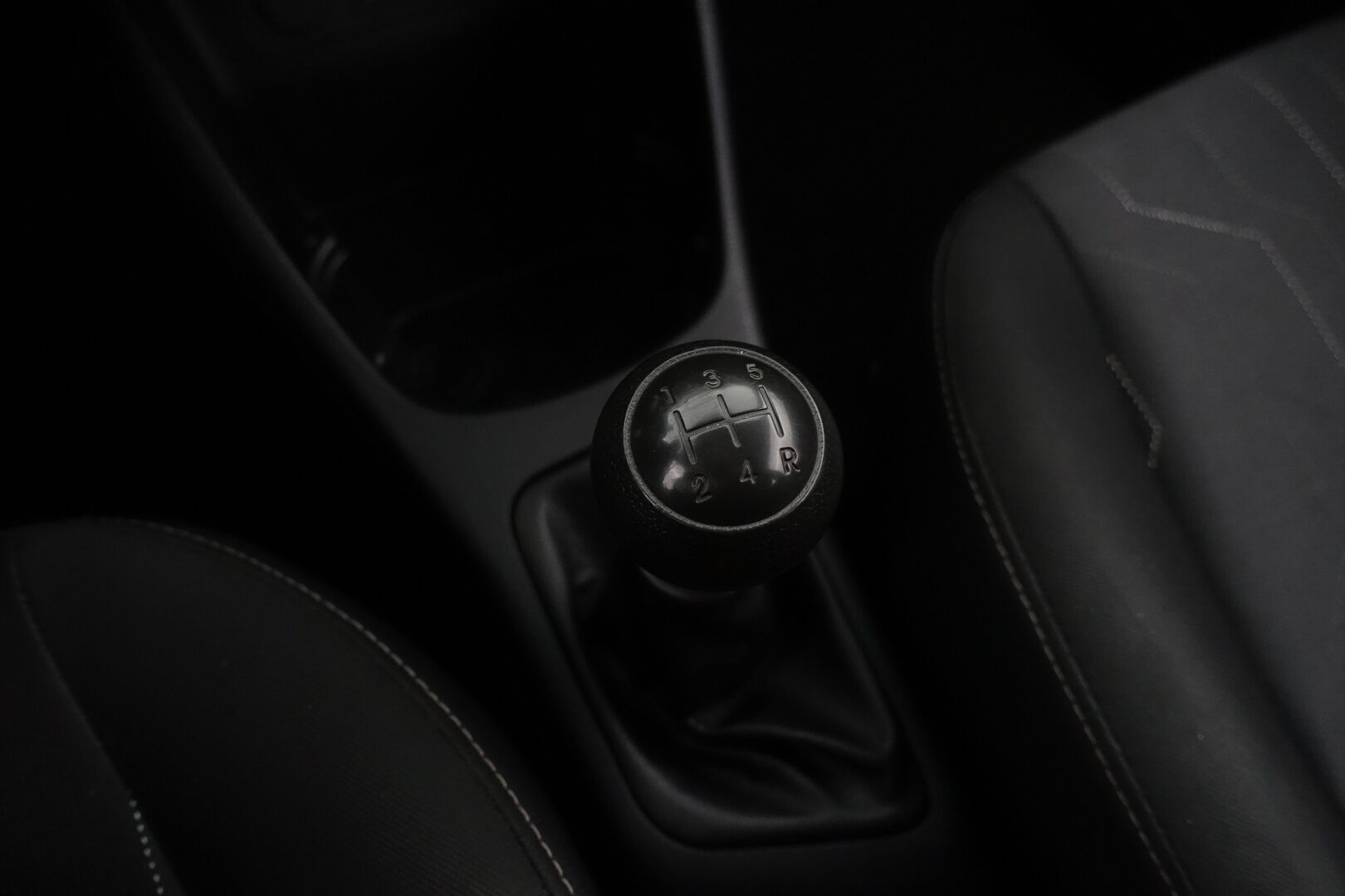 Kia Picanto 2015 KIA Picanto 1,0 ISG LX 3D EcoDynamics - | Suomi-auto | Kahdet renkaat | Lohko+sisätilanlämmitin | Radio | huoltokirja |