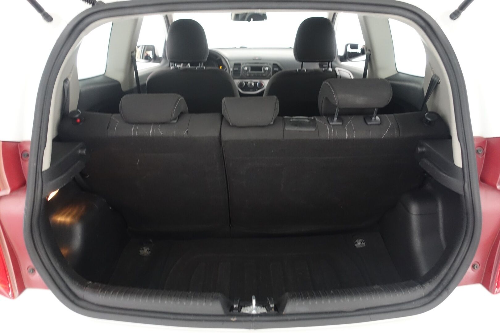 Kia Picanto 2015 KIA Picanto 1,0 ISG LX 3D EcoDynamics - | Suomi-auto | Kahdet renkaat | Lohko+sisätilanlämmitin | Radio | huoltokirja |
