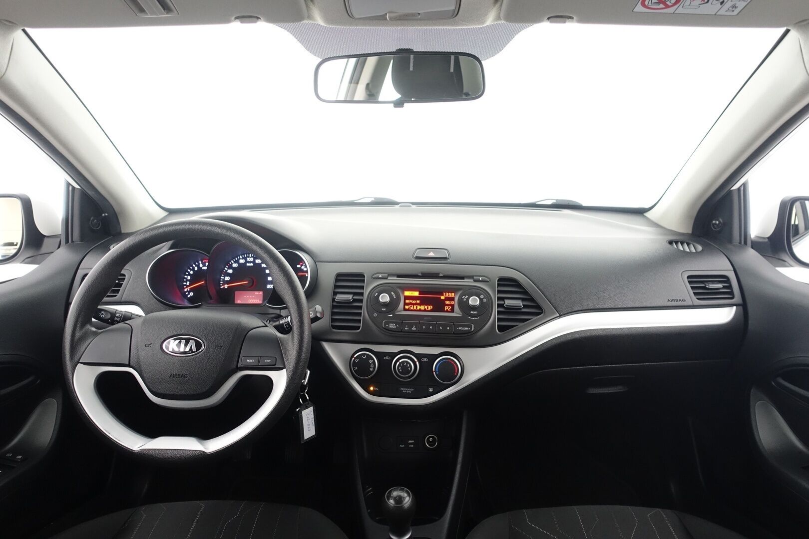 Kia Picanto 2015 KIA Picanto 1,0 ISG LX 3D EcoDynamics - | Suomi-auto | Kahdet renkaat | Lohko+sisätilanlämmitin | Radio | huoltokirja |