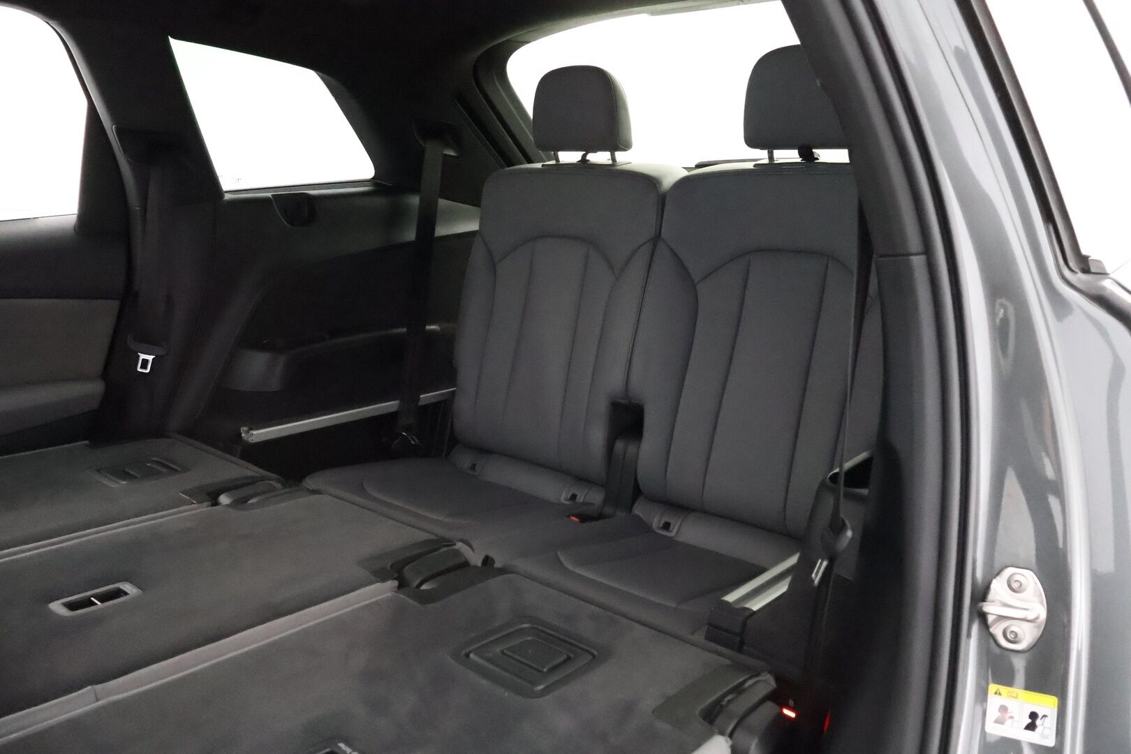 Audi Q7 2016 3,0 V6 TDI 200 kW quattro tiptronic S line 7-Paikkainen - 3,99 % KORKOTARJOUS TÄHÄN AUTOON 31.8. ASTI! - Webasto / Adapt.Vakkari / Night Vision / Bose Surround / Digital Cockpit / Nahkasisusta / 7P / Peruutuskamera / Matrix LED / Vetokoukku / VARUSTELTU