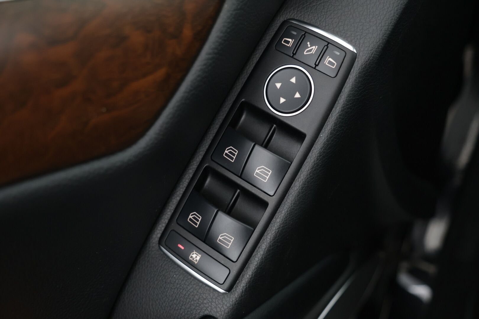 Mercedes-Benz C 2012 250 CDI BE T A Premium Business - YritysOutlet - Myydään vain yrityksille - Juuri katsastettu! / Tutkat / Lohko / ILS / Navi / Vakkari / Osasähköpenkit / Koukku