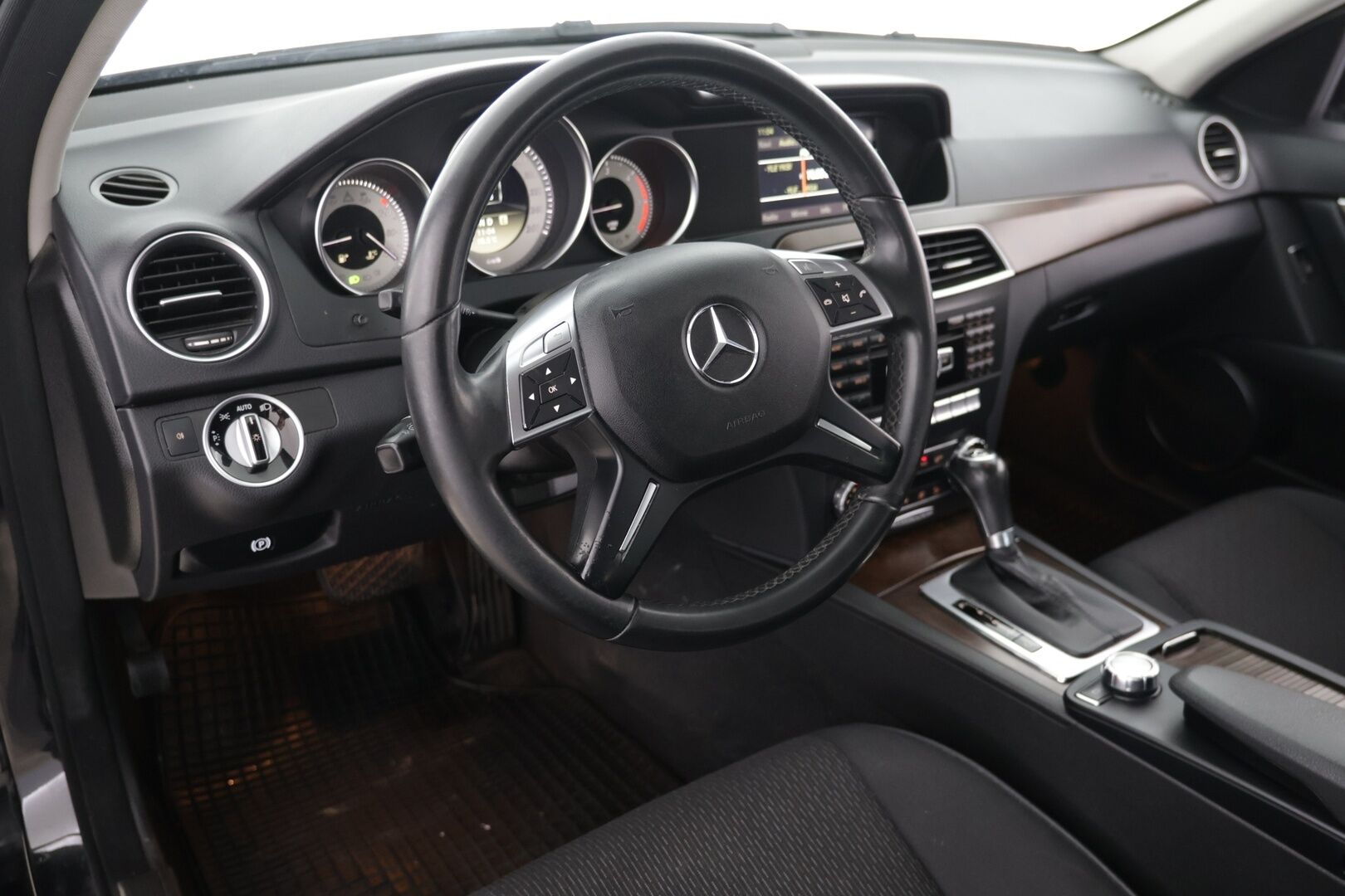 Mercedes-Benz C 2012 250 CDI BE T A Premium Business - YritysOutlet - Myydään vain yrityksille - Juuri katsastettu! / Tutkat / Lohko / ILS / Navi / Vakkari / Osasähköpenkit / Koukku