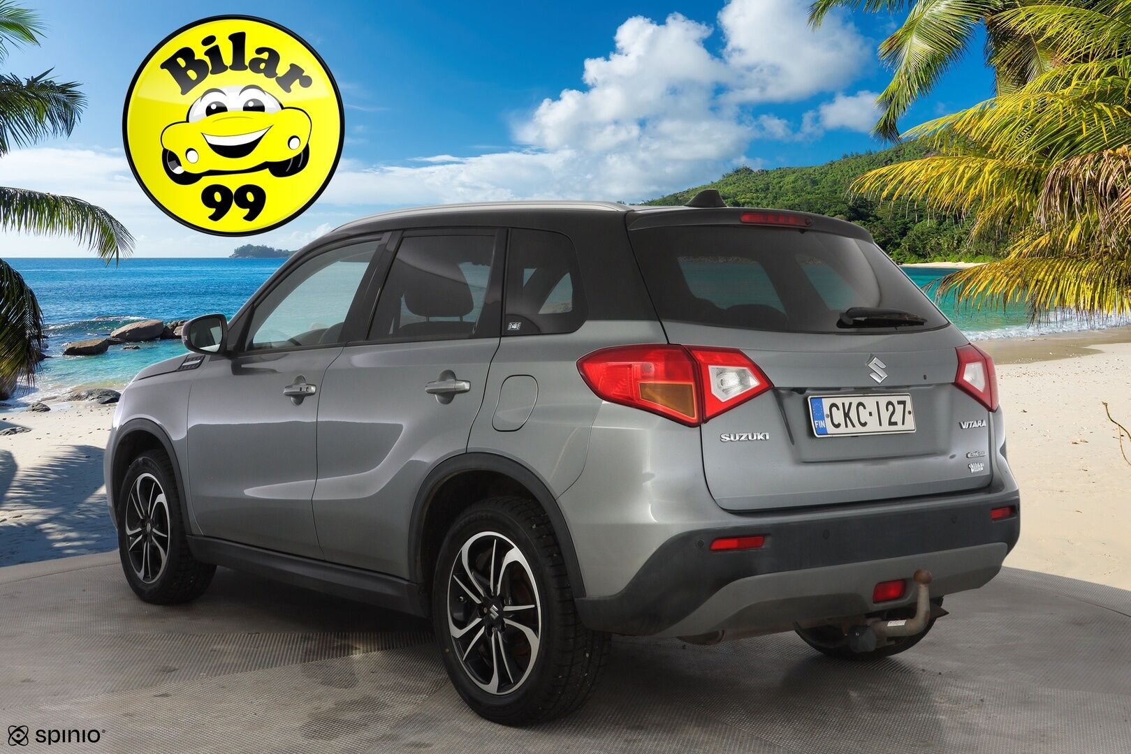 Suzuki Vitara 2015 1,6 VVT 4WD GLX 5MT *ACC / Koukku / Kamera / KeylessGo / Tutkat* - Kahdet renkaat OEM alumiinivantein / Särmät huollot / 92tkm kohdalla viimeisin huolto