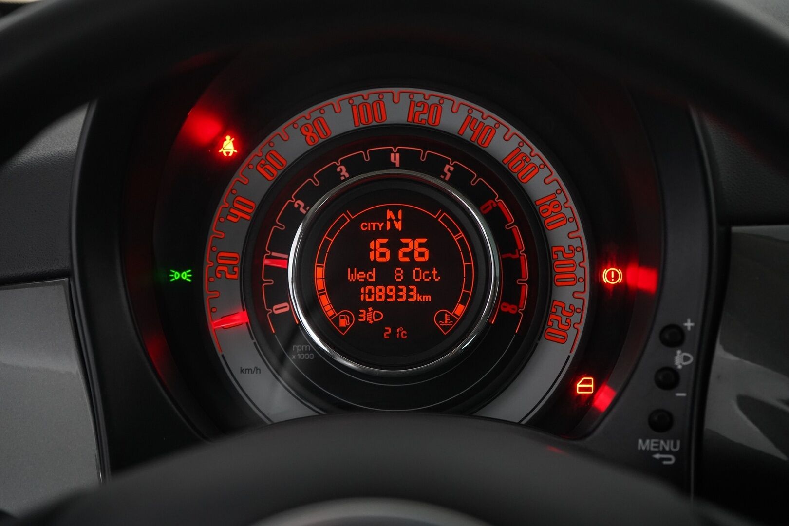 Fiat 500 2013 1.2 Lounge 8v 69hv Dualogic-aut S&S Bensiini *Kattoikkuna / Metalliväri / Siisti* - Kahdet renkaat alumiinivantein / Hyvät huollot / Viimeisin huolto 108tkm