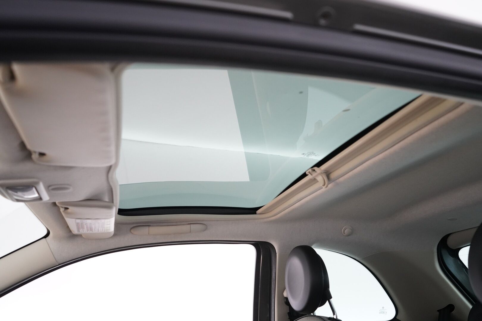 Fiat 500 2013 1.2 Lounge 8v 69hv Dualogic-aut S&S Bensiini *Kattoikkuna / Metalliväri / Siisti* - KATSO KAMPANJAHINTA! / Kahdet renkaat alumiinivantein / Hyvät huollot / Viimeisin huolto 108tkm - HULLU BLACKWEEK KORKOTARJOUS 2,49%