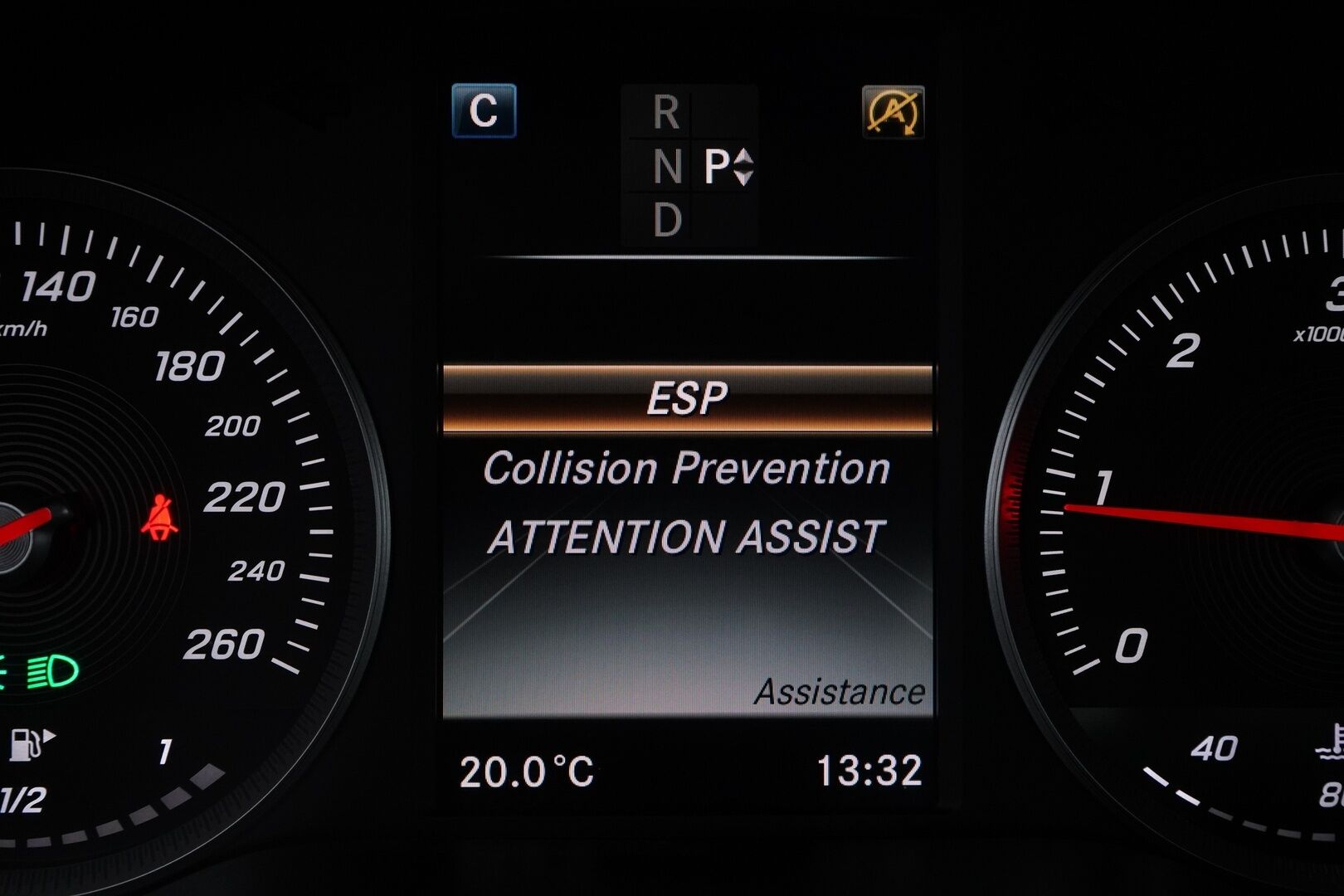 Mercedes-Benz C 2016 200 BlueTec A Premium Business *ILS / Sporttipenkit / Suomi-auto* - AMG-Vanteet / Hyvät kesärenkaat / Juuri katsastettu