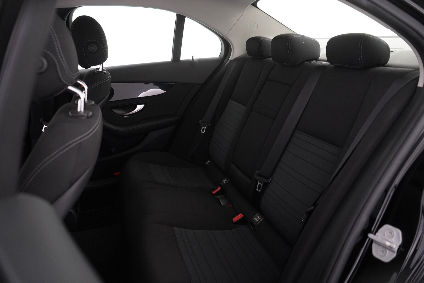 Mercedes-Benz C 2016 200 BlueTec A Premium Business *ILS / Sporttipenkit / Suomi-auto* - AMG-Vanteet / Hyvät kesärenkaat / Juuri katsastettu