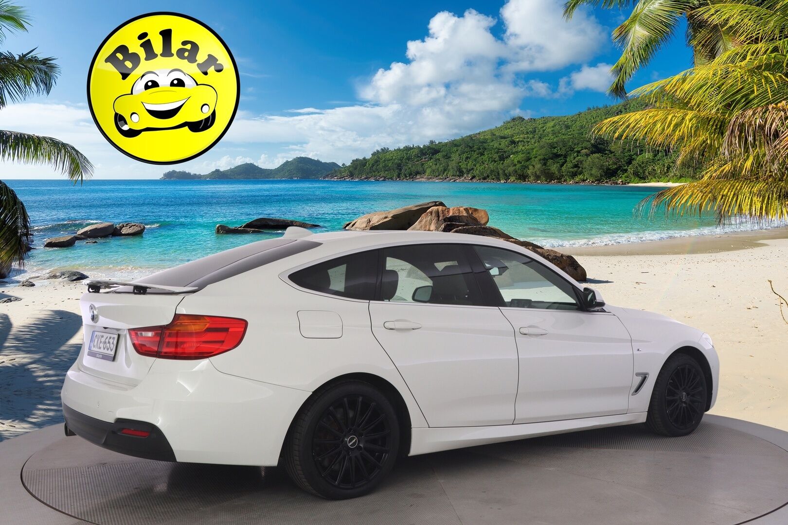 BMW 330 GRAN TURISMO 2015 F34 330d A xDrive M-Sport - *ACC | Panorama | HUD | H&K | Koukku | Comfort Access | P. kamera |Sähkösäätöiset etupenkit, kuskin muistilla | Xenon-ajovalot*