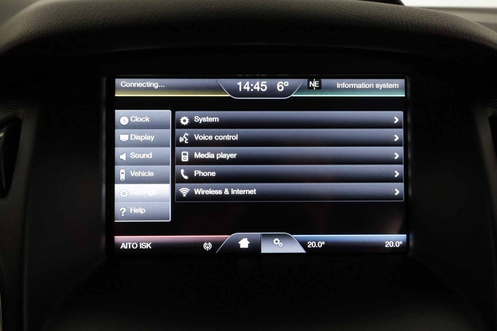 Ford Focus 2016 2,3 EcoBoost 350 hv start/stop M6 RS * Lohkolämmitin / Xenon / P.tutka / Vakkari / Launch Control / Bluetooth * - Suomi-auto / Kahdet renkaat / Merkkihuollettu!