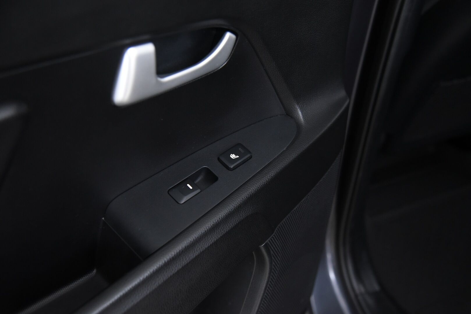 Kia Sportage 2015 1,6 ISG Urban Active EcoDynamics / Vetokoukku / P-Tutka / Lämmitettävä ratti / LED-Lisävalo / - Hyvä huoltohistoria! / Suomi-auto - HULLUT AVAJAISHULINAT KORKOTARJOUS 3,29 %