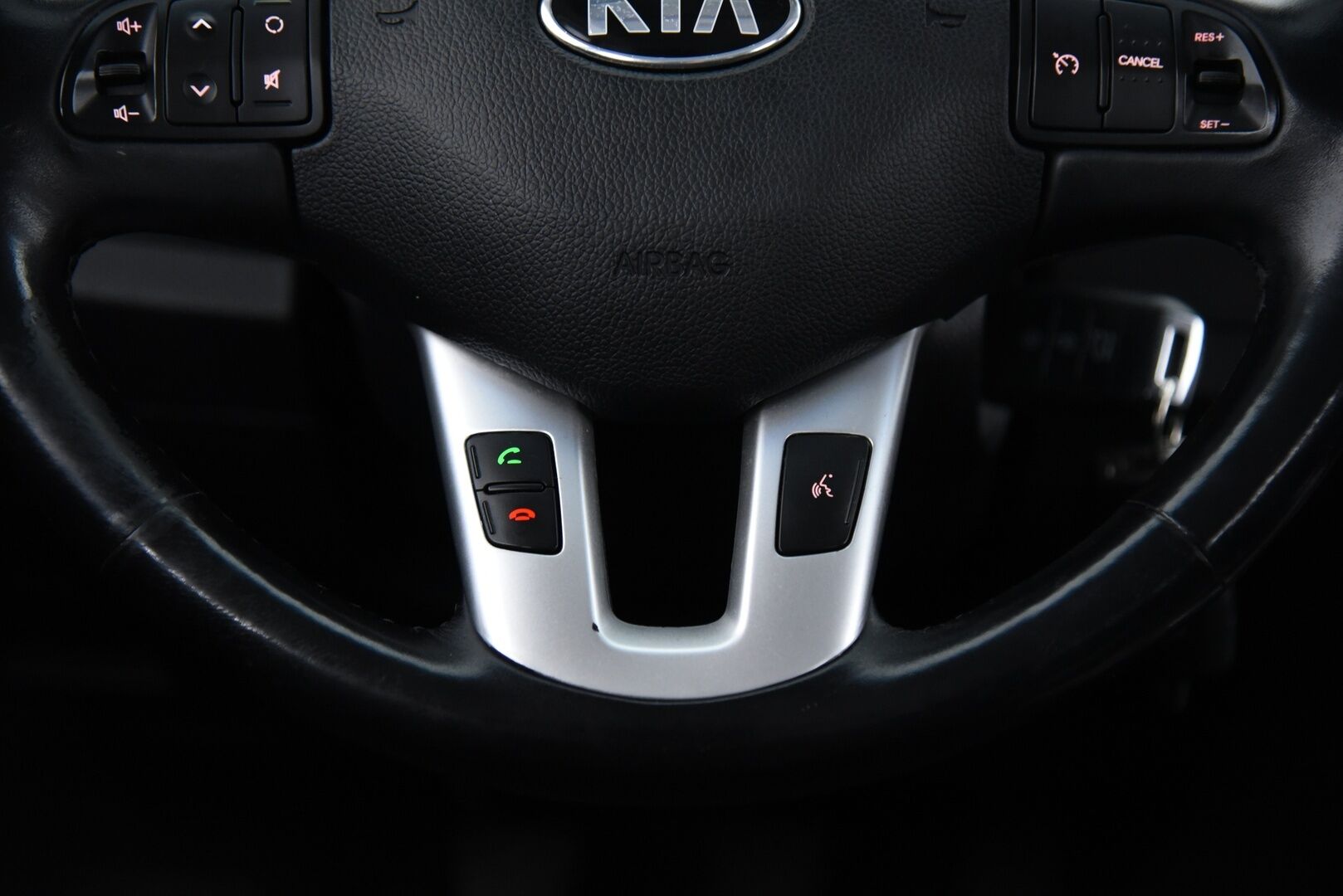 Kia Sportage 2015 1,6 ISG Urban Active EcoDynamics / Vetokoukku / P-Tutka / Lämmitettävä ratti / LED-Lisävalo / - Hyvä huoltohistoria! / Suomi-auto - HULLUT AVAJAISHULINAT KORKOTARJOUS 3,29 %