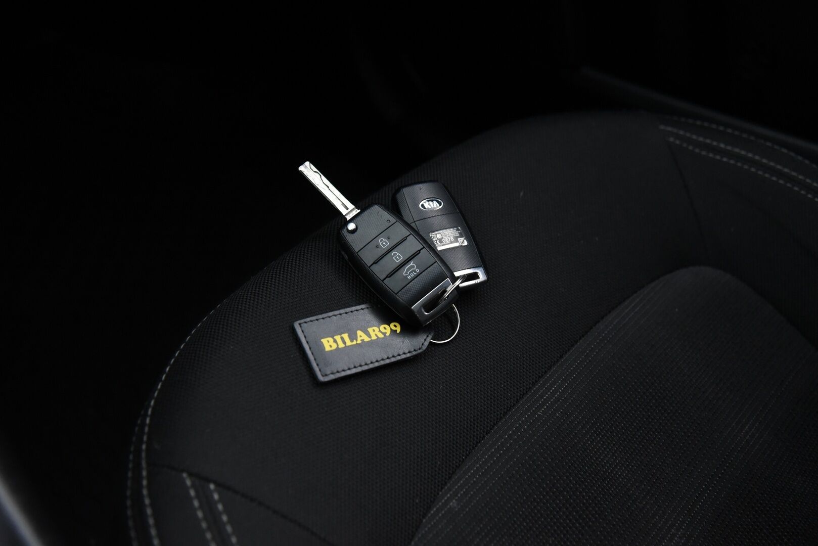 Kia Sportage 2015 1,6 ISG Urban Active EcoDynamics / Vetokoukku / P-Tutka / Lämmitettävä ratti / LED-Lisävalo / - Hyvä huoltohistoria! / Suomi-auto - HULLUT AVAJAISHULINAT KORKOTARJOUS 3,29 %