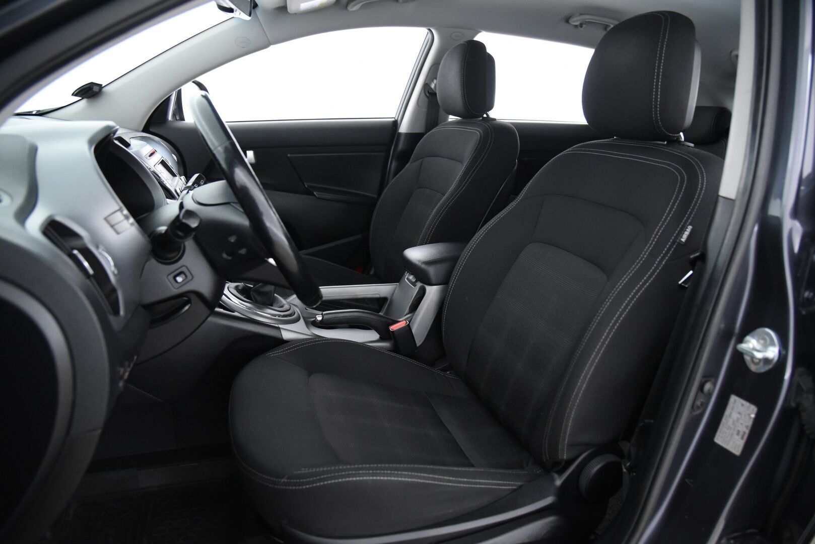 Kia Sportage 2015 1,6 ISG Urban Active EcoDynamics / Vetokoukku / P-Tutka / Lämmitettävä ratti / LED-Lisävalo / - Hyvä huoltohistoria! / Suomi-auto - HULLUT AVAJAISHULINAT KORKOTARJOUS 3,29 %