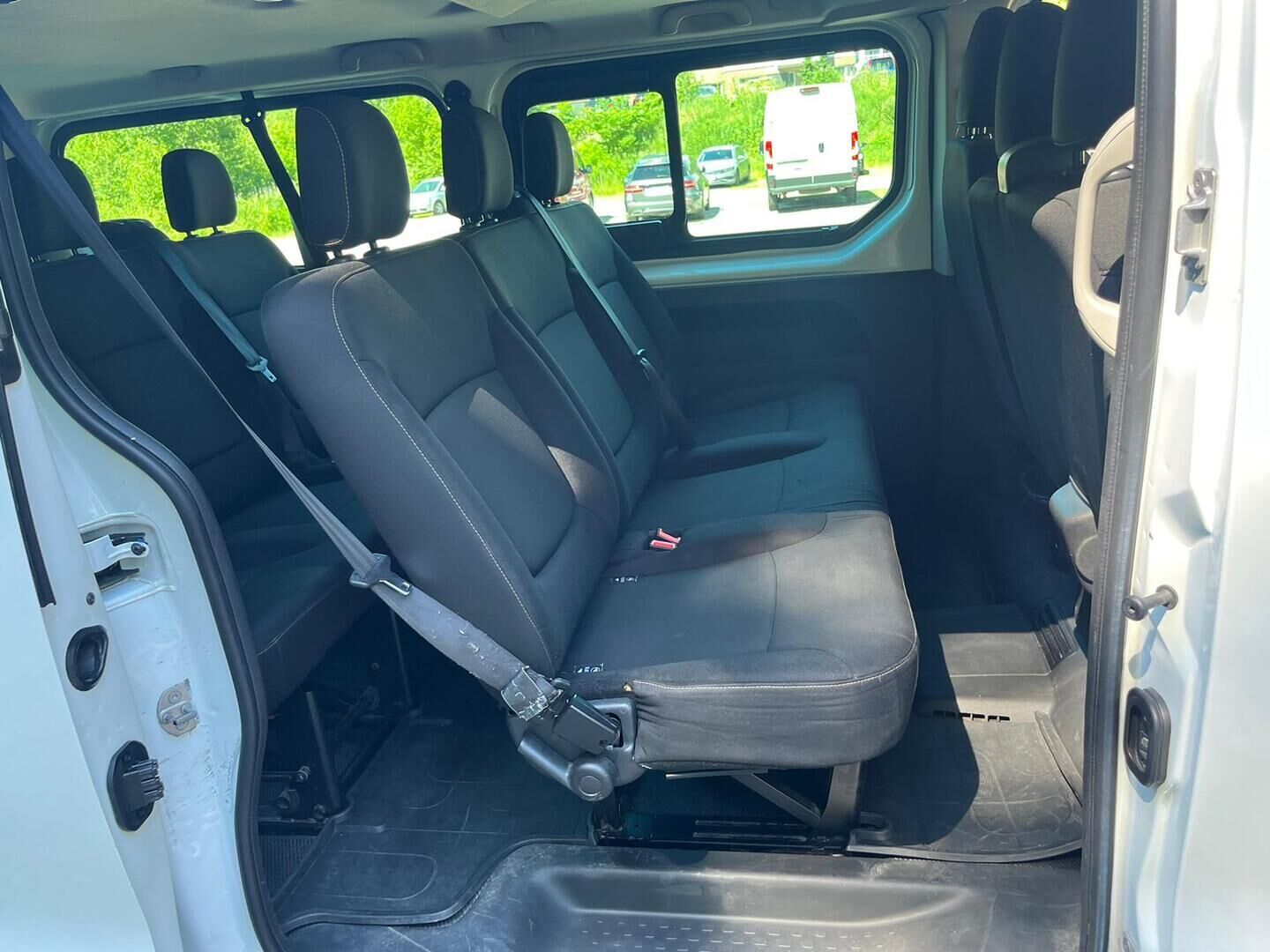 Renault Trafic Passenger 2016 dCi 145 TwinTurbo L2H1 1+8 hlö