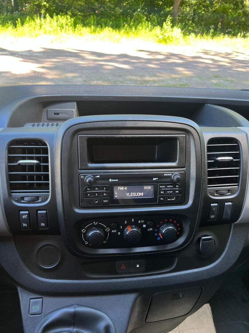 Renault Trafic Passenger 2016 dCi 145 TwinTurbo L2H1 1+8 hlö