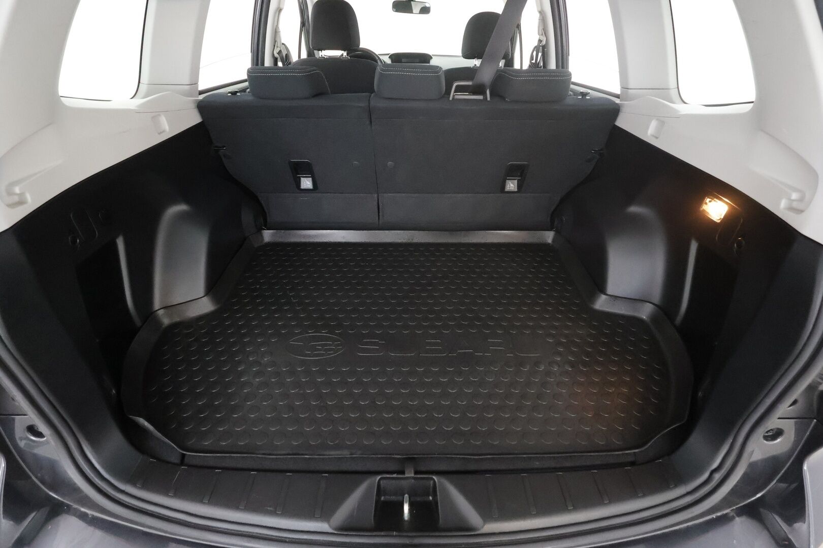 Subaru Forester 2016 2,0i X CVT *1.Om Suomi-auto / Webasto / Vetokoukku / Vakkari / Bluetooth * - *1 omisteinen suomi auto*