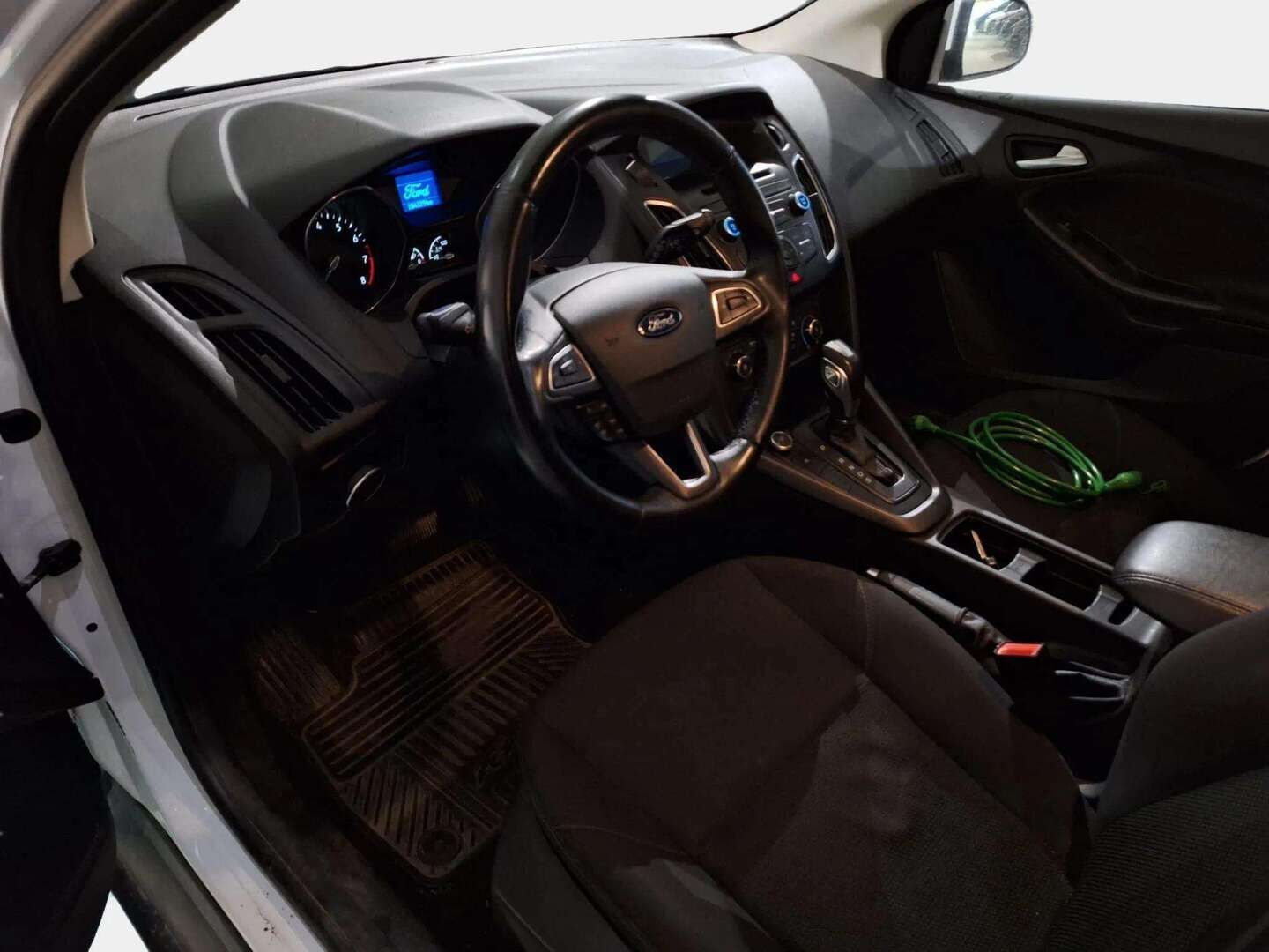 Ford Focus 2017 1,0 EcoBoost 125 hv Start/Stop A6 Trend Wagon - YritysOutlet - Myydään vain yrityksille - Hyvin huollettu | Suomi-auto | Vakkari | Koukku | Lohko | Tuulilasinlämmitin | Ilmastointi | Kahdet renkaat
