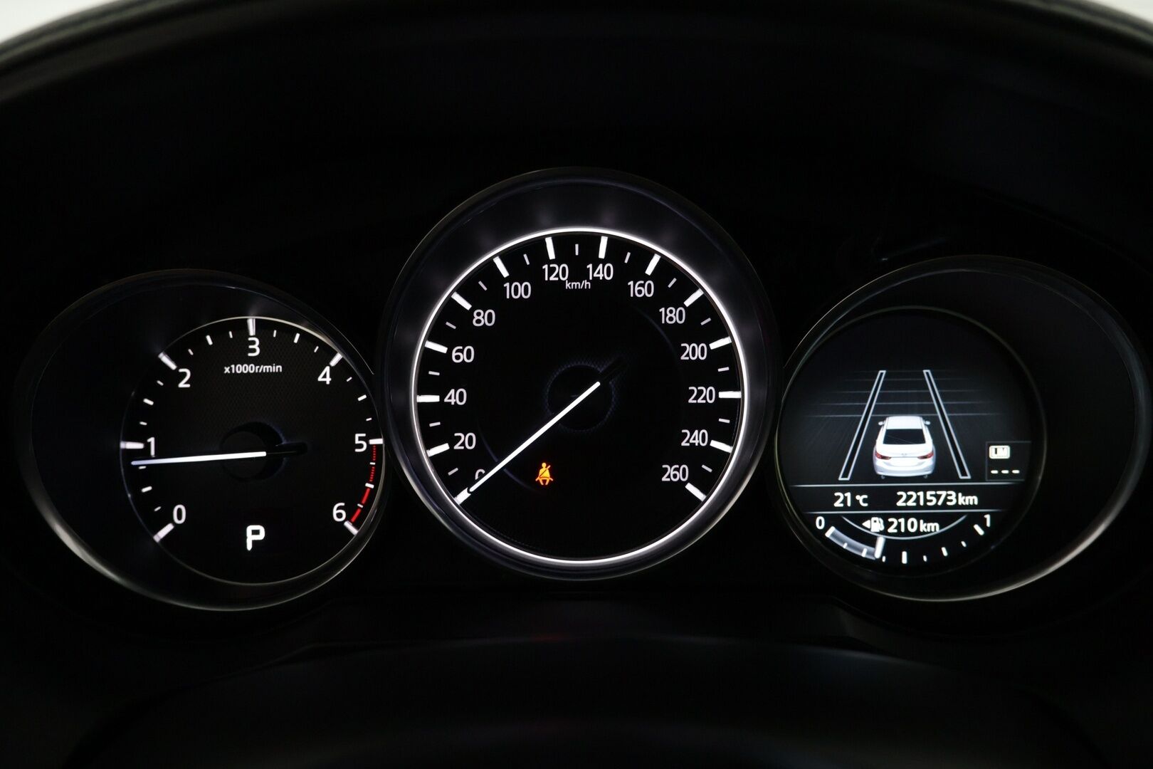 Mazda Mazda6 2017 Sedan 2,2 (175) SKYACTIV-D Luxury 6AT 4ov YG1 - ACC / HUD / BLIS / Navi / Bluetooth / P.Kamera / Adapt. LED / Nahat / Irr. Koukku / 2x Renkaat aluilla! / DPF Tehty!