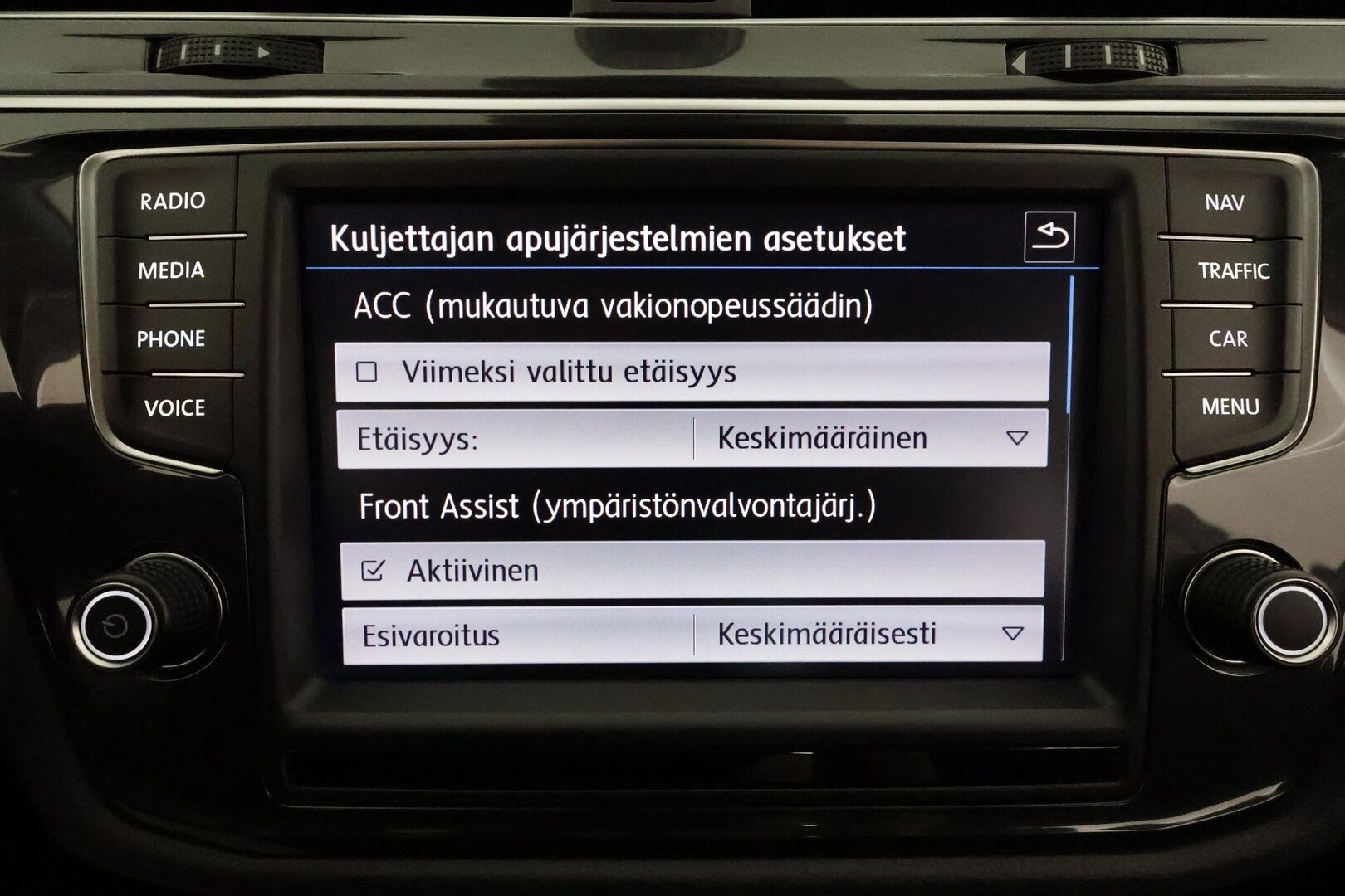 Volkswagen Tiguan 2017 Highline 2,0 TSI 132 kW 4MOTION DSG **Webasto / Adapt.Vakkari / LED-valot / 360° / Navi / Kaistavahti / KeylessGO** - Suomi-auto / Kahdet Renkaat / Merkkihuollettu!