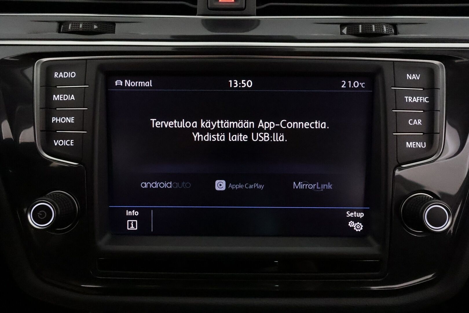 Volkswagen Tiguan 2017 Highline 2,0 TSI 132 kW 4MOTION DSG **Webasto / Adapt.Vakkari / LED-valot / 360° / Navi / Kaistavahti / KeylessGO** - Suomi-auto / Kahdet Renkaat / Merkkihuollettu!