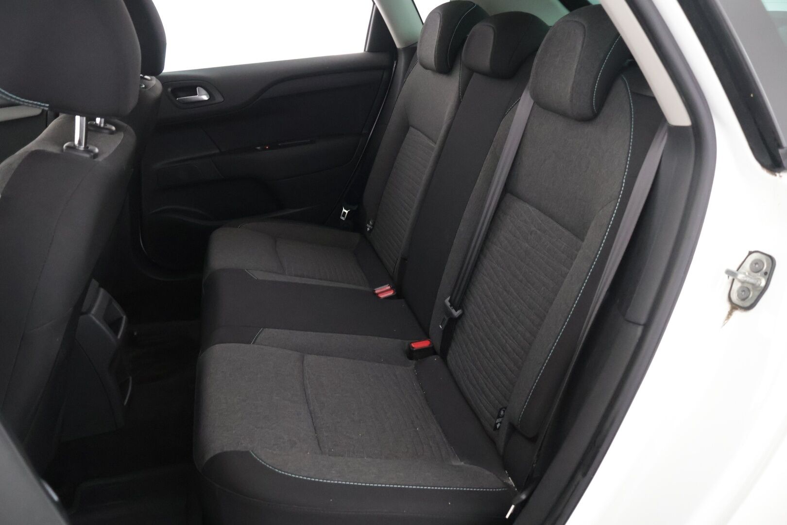 Citroen C4 2016 PureTech 130 Intensive Automaatti - *Myydään Huutokaupat.com!*