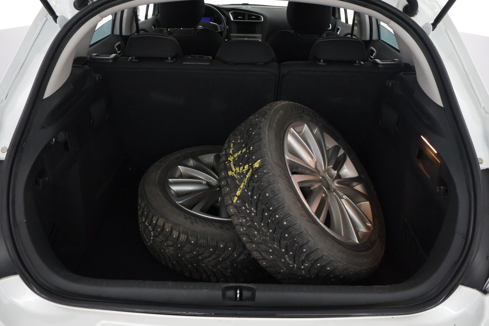 Citroen C4 2016 PureTech 130 Intensive Automaatti - *Myydään Huutokaupat.com!*