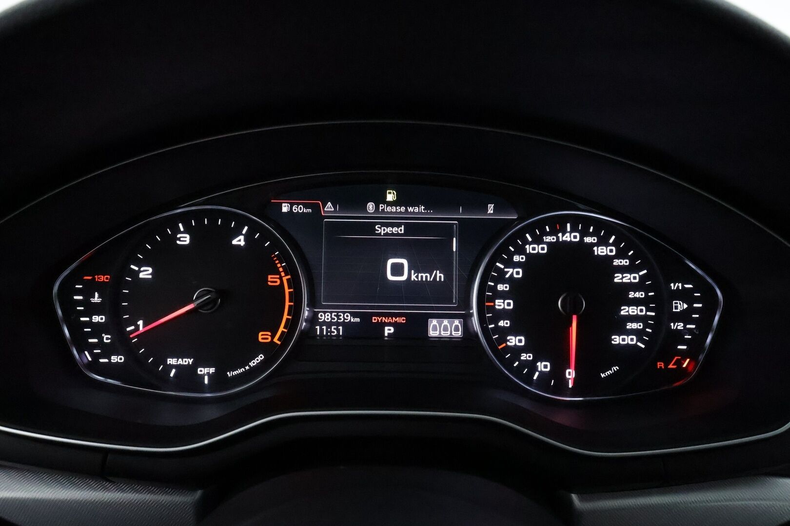 Audi A4 2017 Sedan First Edition Business Sport 2,0 TDI 140 kW quattro S tronic **Vakkari / LED / P.tutkat / Sporttipenkit** - 1.Om Suomi-auto / Kahdet renkaat aluvanteilla / Merkkihuollettu