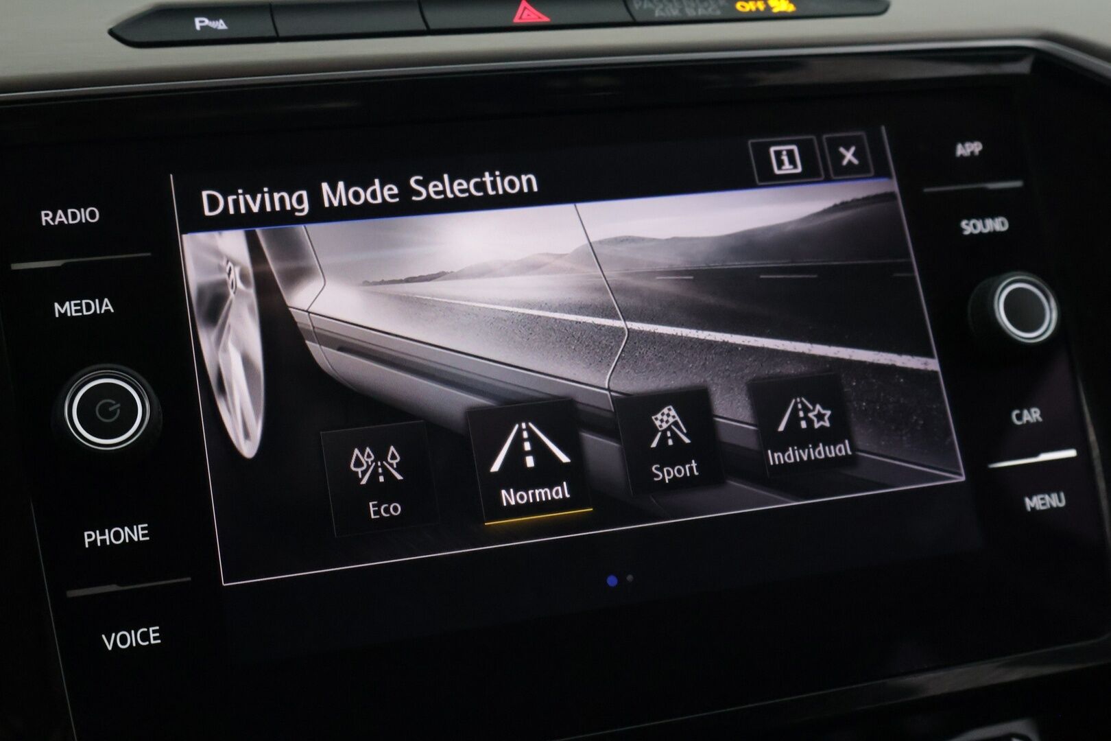 Volkswagen Passat 2018 Variant GTE Plug-In Hybrid 160 kW (218 hv) DSG-automaatti - ACC | Vetokoukku | LED | CarPlay | P-Kamera | ErgoComfort 