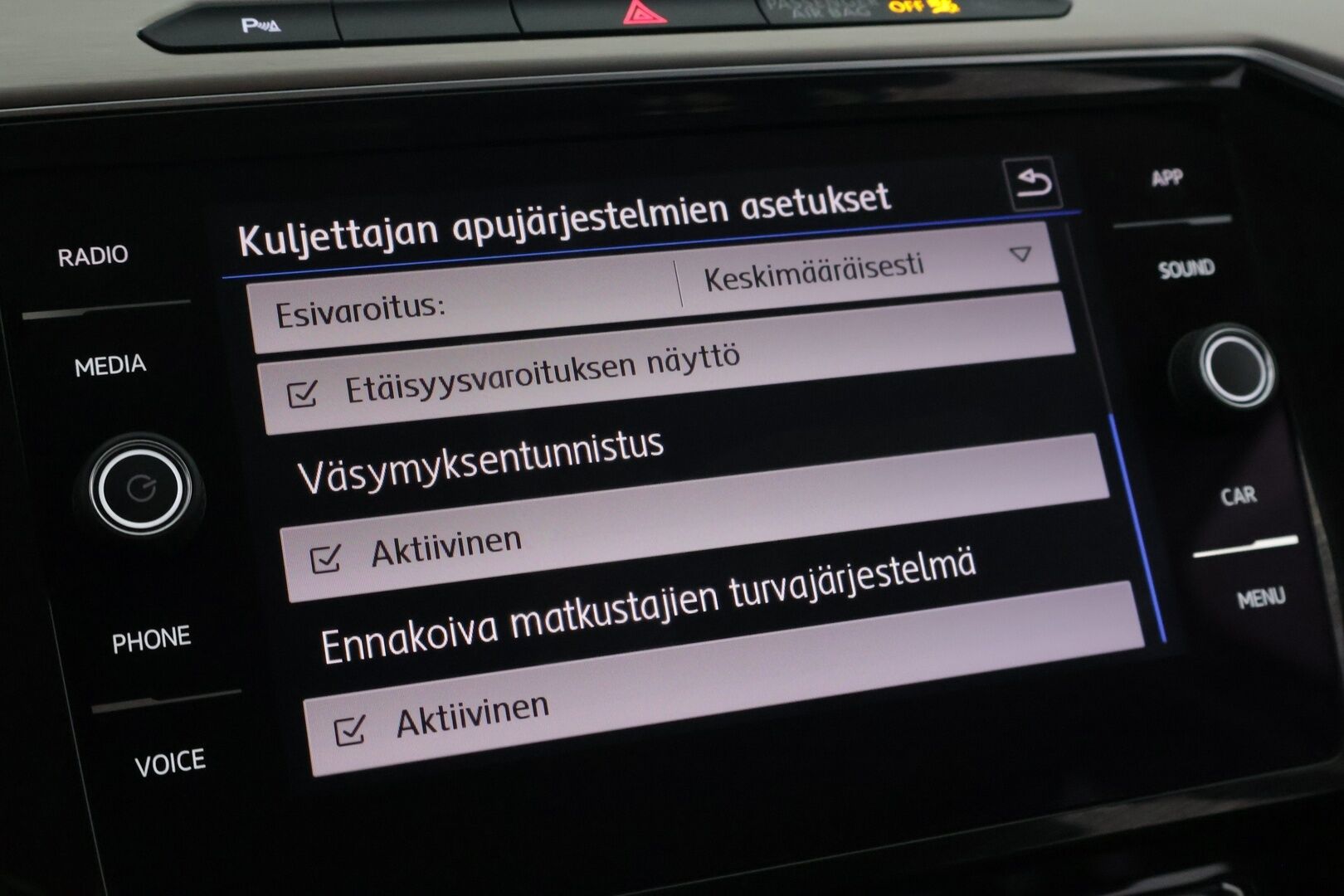 Volkswagen Passat 2018 Variant GTE Plug-In Hybrid 160 kW (218 hv) DSG-automaatti - ACC | Vetokoukku | LED | CarPlay | P-Kamera | ErgoComfort 