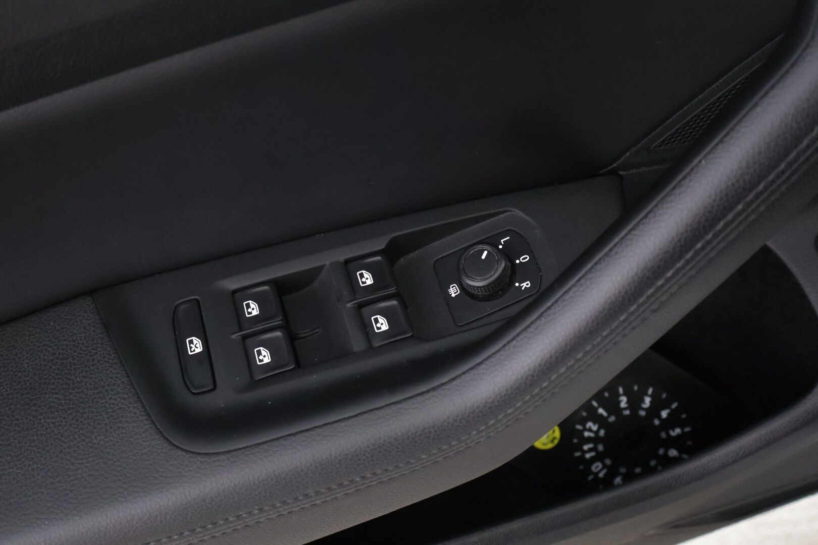 Volkswagen Passat 2018 Variant GTE Plug-In Hybrid 160 kW (218 hv) DSG-automaatti - ACC | Vetokoukku | LED | CarPlay | P-Kamera | ErgoComfort 
