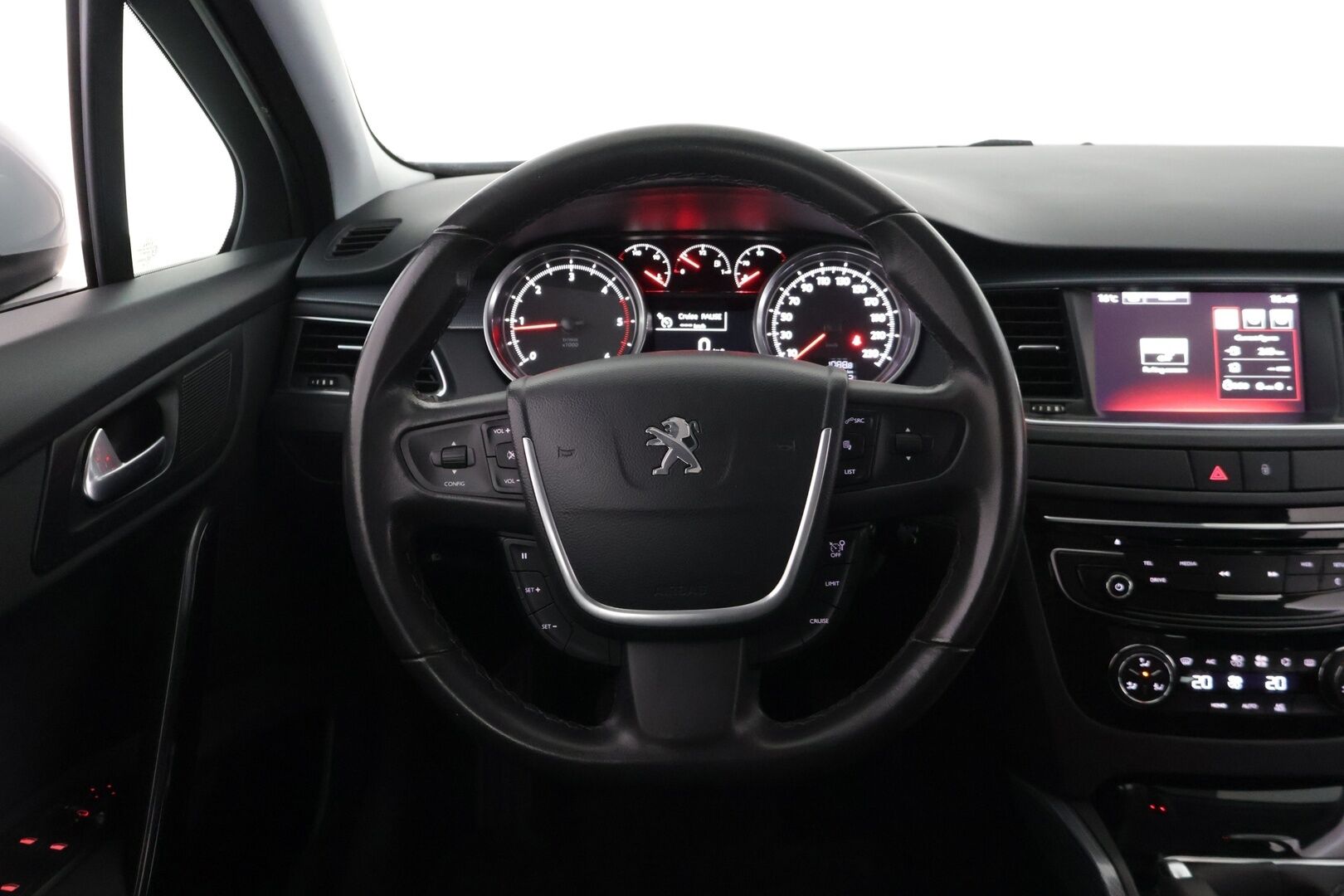 Peugeot 508 2017 SW Active BlueHDi 120 ** Lohko / Koukku / Vakkari / Bluetooth - ** Kahdet renkaat / Juuri katsastettu ** - HULLU BLACKWEEK KORKOTARJOUS 2,49%