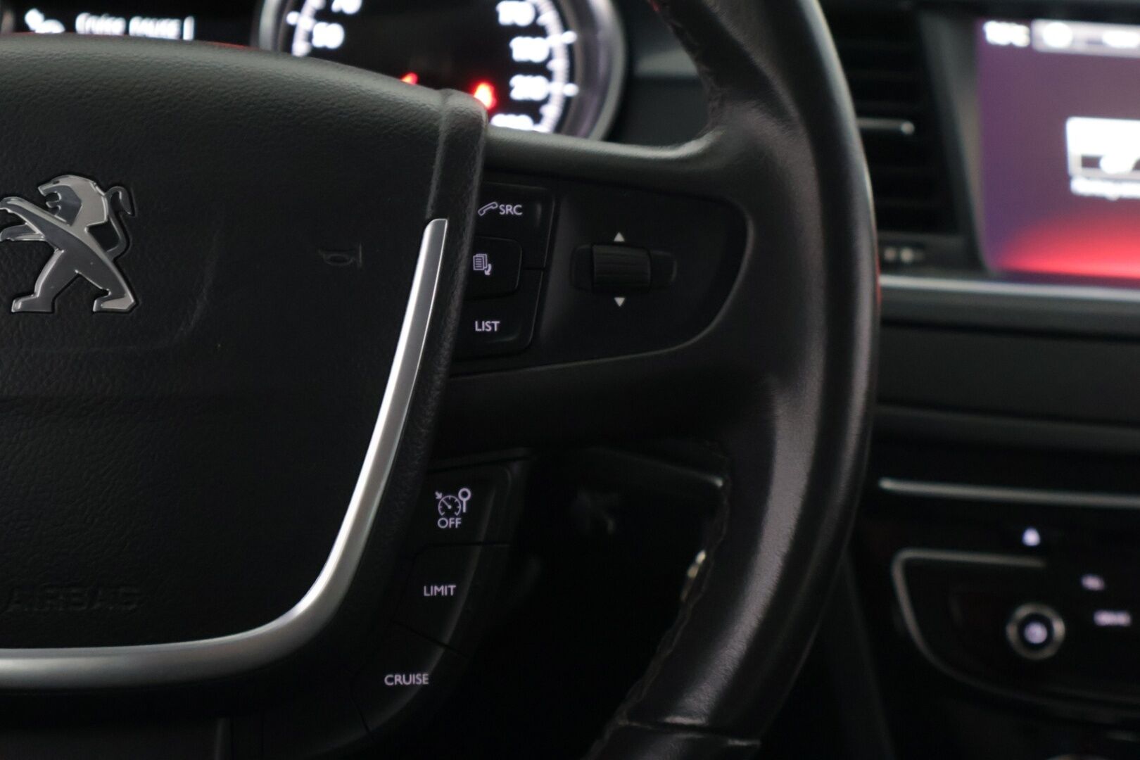 Peugeot 508 2017 SW Active BlueHDi 120 ** Lohko / Koukku / Vakkari / Bluetooth - ** Kahdet renkaat / Juuri katsastettu ** - HULLU BLACKWEEK KORKOTARJOUS 2,49%