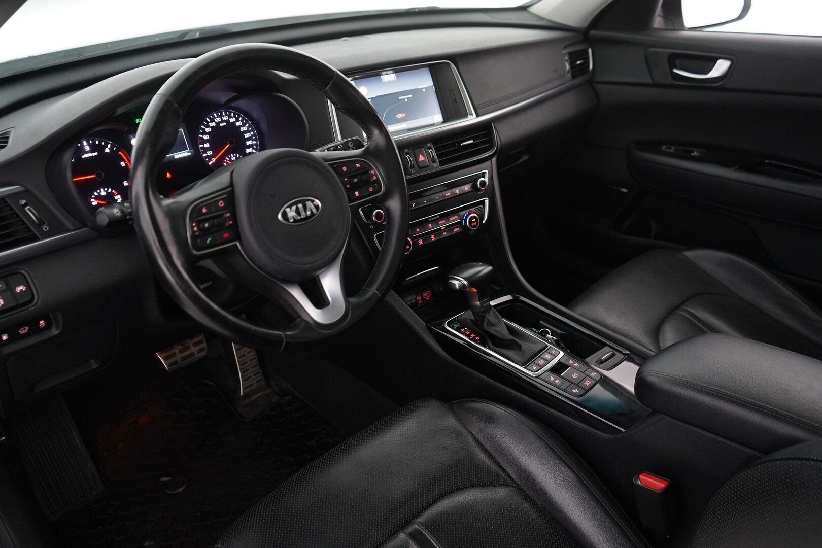 Kia Optima 2017 1,7 CRDi ISG Business Luxury SW DCT A/T - ACC / BLIS / Muistipenkki / Nahat / Harman / Kardon / 360 kamera