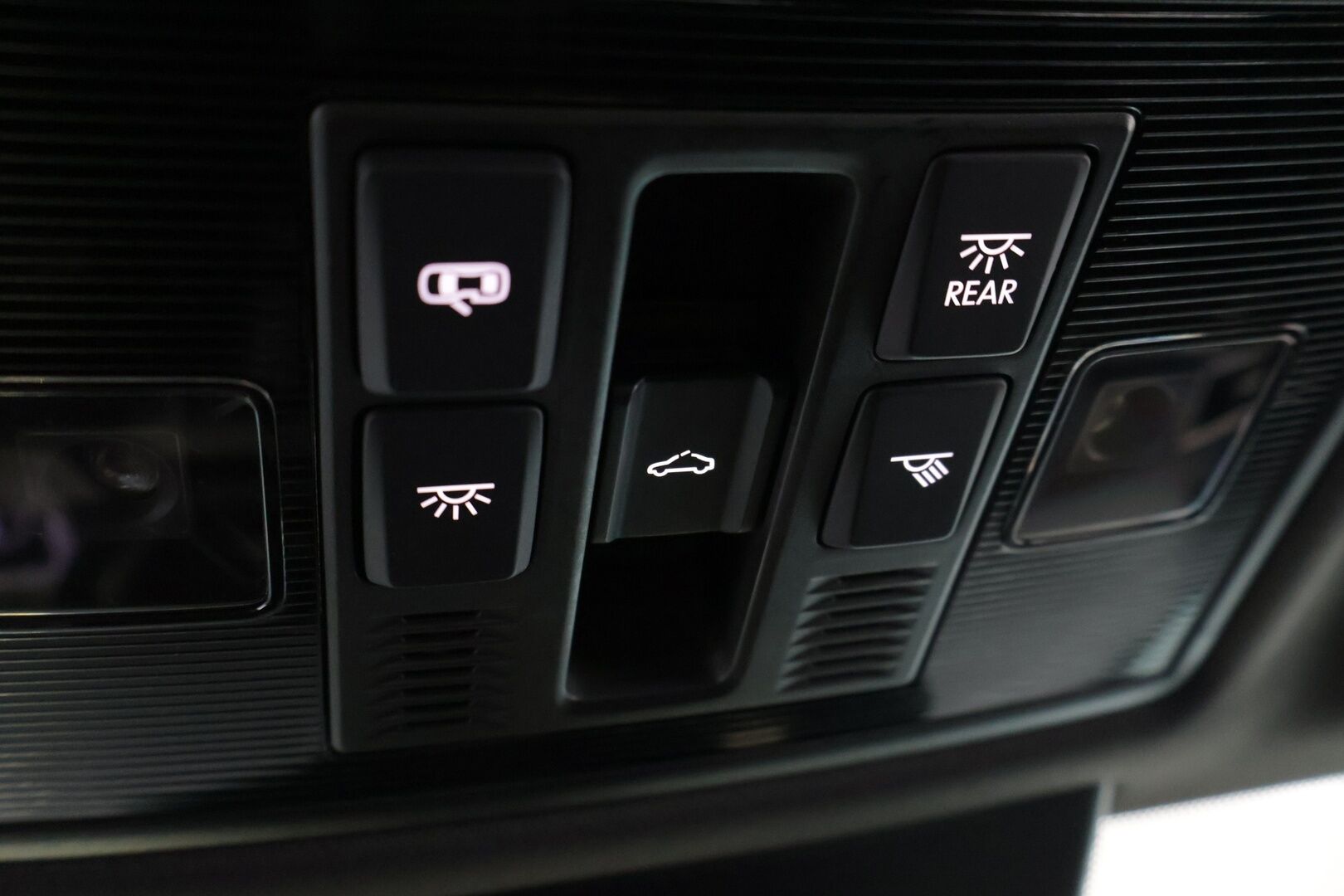 Skoda Superb 2017 1,4 TSI ACT SportLine - Panorama | ACC | Muistipenkki | Canton | P-Kamera | Tutkat | Navi | Ambient | Koukku | Webasto