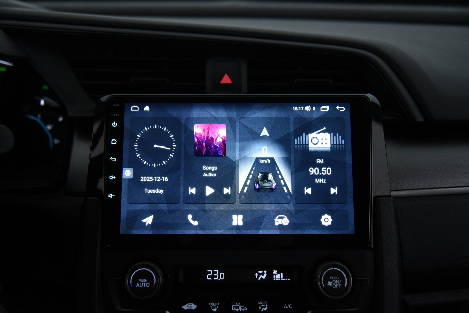 Honda Civic 2018 HB 129 hv Business AT * Adapt.vakkari / Kaistavahti / Suomi-auto * - Merkkihuollot / Jakopää vaihdettu / Juuri huollettu / Hyvällä historialla