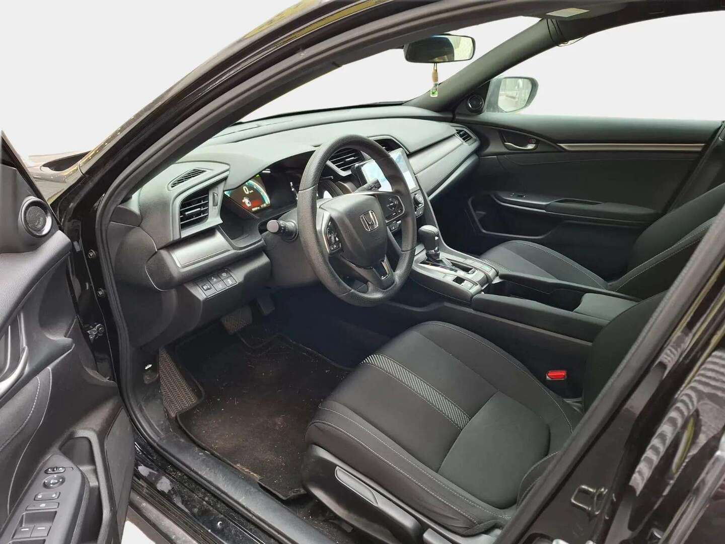 Honda Civic 2018 HB 129 hv Business AT / Suomi-auto / Adapt.vakkari / Kaistavahti / 2x Vanteet - Siisti Civic pienillä kilometreillä! - HULLUT JOULUT KORKOTARJOUS 2,49% 