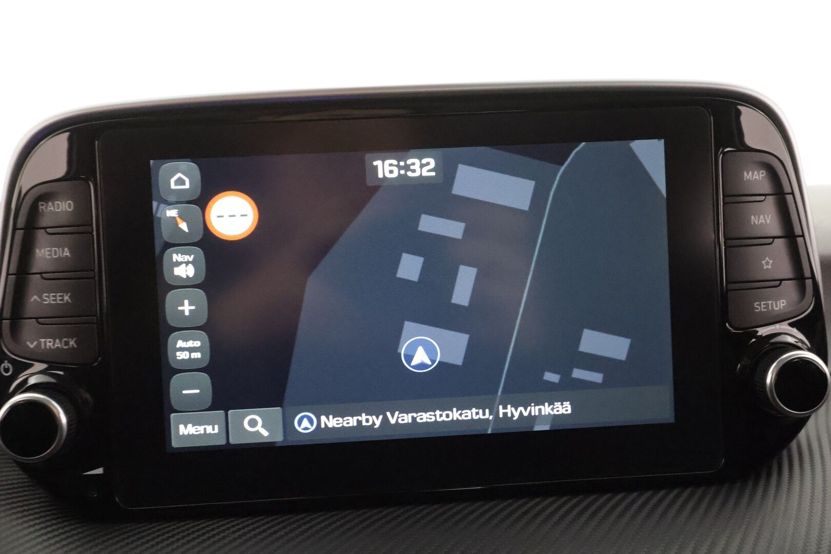 Hyundai Tucson 2020 1,6 CRDi 136 hv 48V hybrid 7-DCT-aut Comfort * Vakkari / Koukku / Lohko+Sisä / Navi / LED / Keyless / Ratinlämmitin * - P.Kamera / Suomi-auto / Kahdet renkaat aluvanteilla - HULLUT AVAJAISHULINAT KORKOTARJOUS 3,29 %