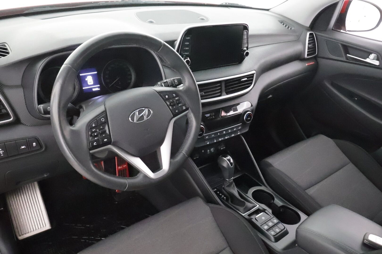 Hyundai Tucson 2020 1,6 CRDi 136 hv 48V hybrid 7-DCT-aut Comfort - | Vakionopeudensäädin | P-kamera+tutka |  Vetokoukku | Lohko+Sisä | Navi | LED | Keyless | Ratinlämmitin | Apple&Android carplay |