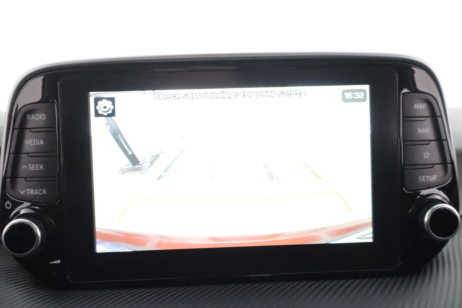 Hyundai Tucson 2020 1,6 CRDi 136 hv 48V hybrid 7-DCT-aut Comfort * Vakkari / Koukku / Lohko+Sisä / Navi / LED / Keyless / Ratinlämmitin * - P.Kamera / Suomi-auto / Kahdet renkaat aluvanteilla - HULLUT AVAJAISHULINAT KORKOTARJOUS 3,29 %