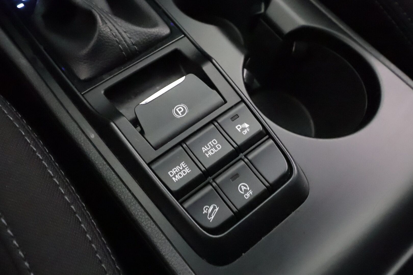 Hyundai Tucson 2020 1,6 CRDi 136 hv 48V hybrid 7-DCT-aut Comfort - | Vakionopeudensäädin | P-kamera+tutka |  Vetokoukku | Lohko+Sisä | Navi | LED | Keyless | Ratinlämmitin | Apple&Android carplay |