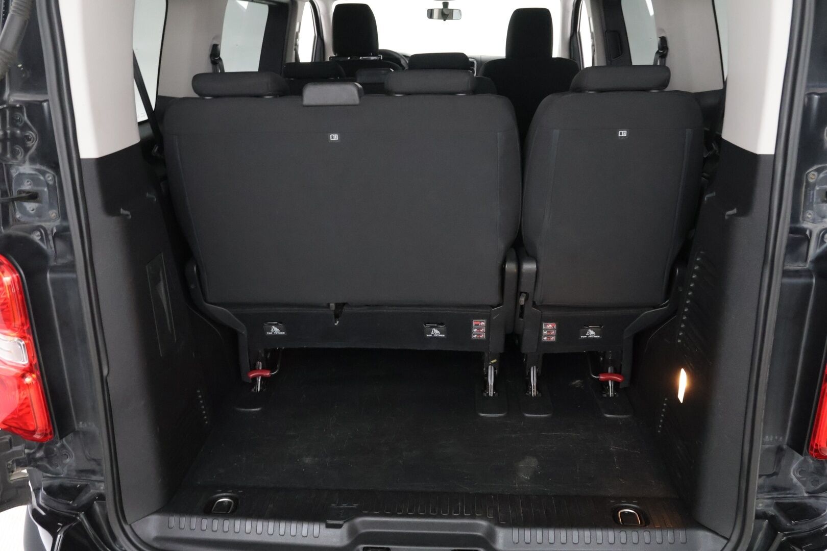 Toyota Proace Verso 2017 Active L1 1,6 D 115 - Vakkari / Kahdet renkaat / Hyvin huollettu / Vetokoukku - KORKO VAIN 3,99 %
