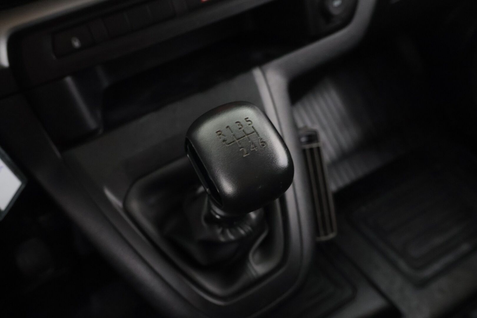 Toyota Proace Verso 2017 Active L1 1,6 D 115 - Vakkari / Kahdet renkaat / Hyvin huollettu / Vetokoukku - KORKO VAIN 3,99 %