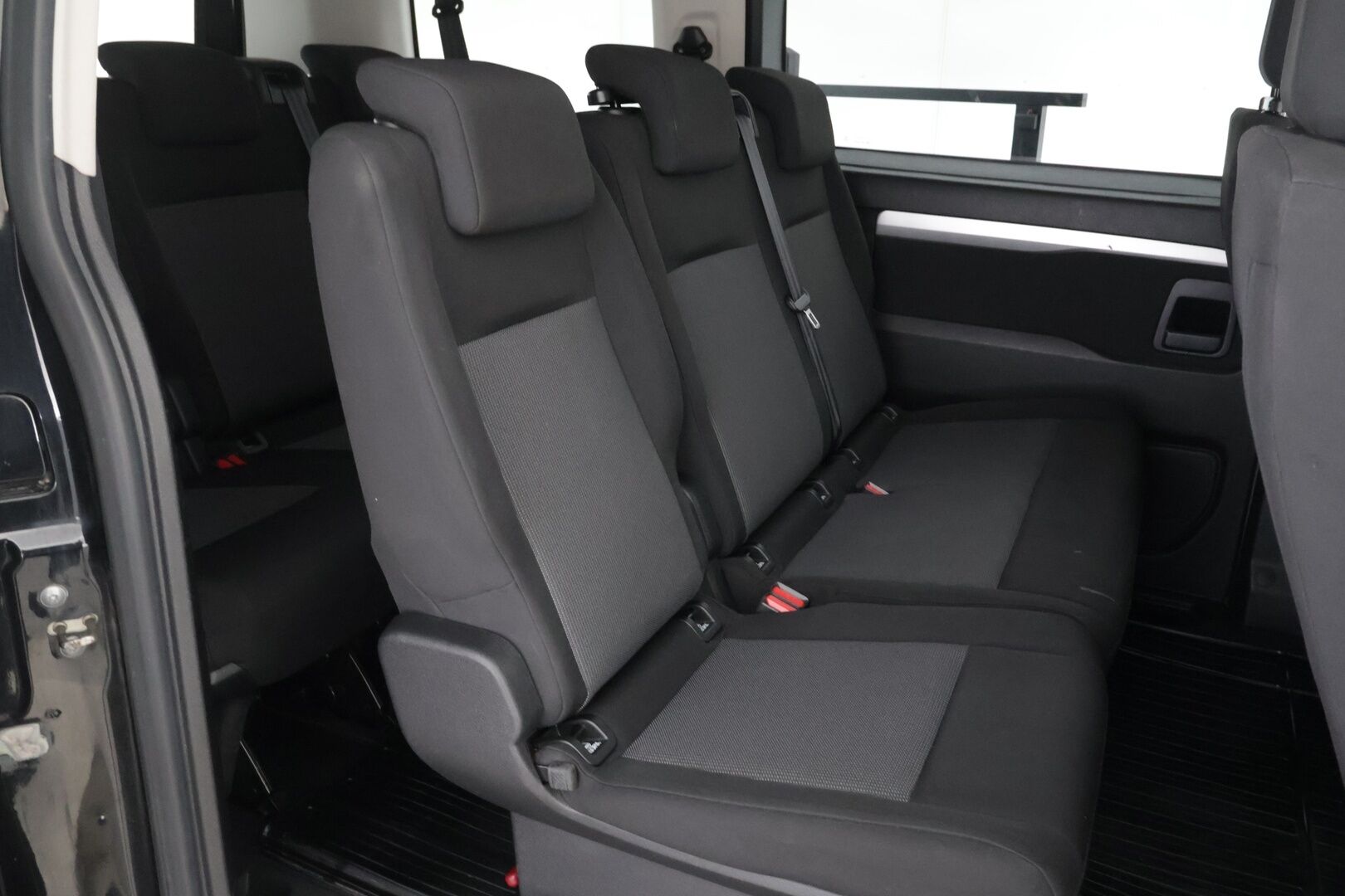 Toyota Proace Verso 2017 Active L1 1,6 D 115 - Vakkari / Kahdet renkaat / Hyvin huollettu / Vetokoukku - KORKO VAIN 3,99 %