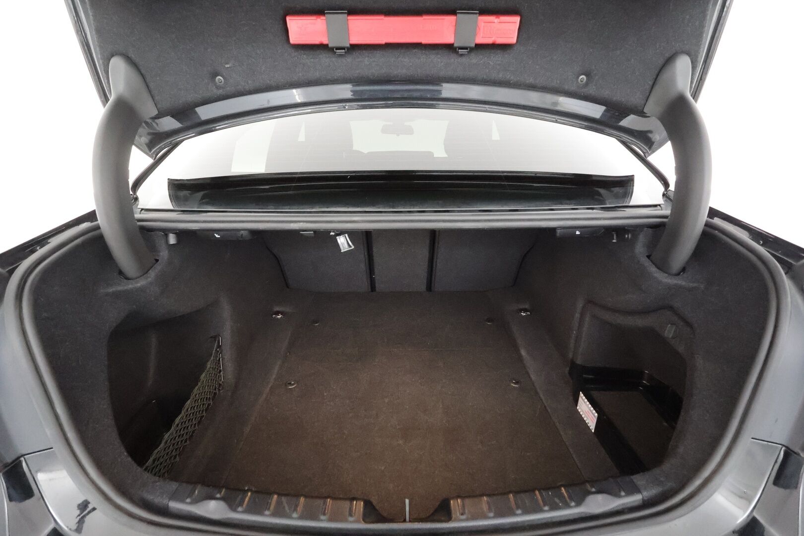 BMW 320 2017 F30 Sedan 320i A xDrive Business Exclusive Edition * Lohkolämmitin / Koukku / LED / P.Tutkat / Sportnahat / Vakkari / Navi * - Suomi-auto / Kahdet renkaat aluvanteilla - HULLUT AVAJAISHULINAT KORKOTARJOUS 3,29 %