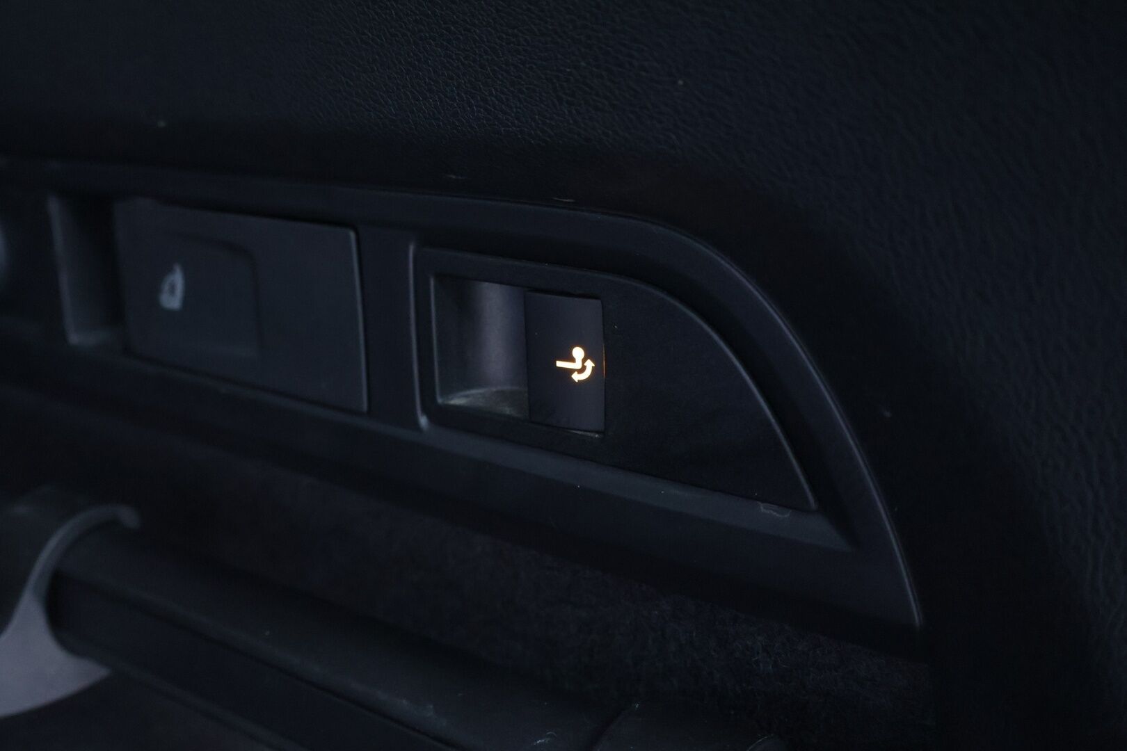 Skoda Kodiaq 2017 1,4 TSI ACT Ambition DSG Autom. / Webasto / Koukku / Tutkat / Sähkökontti - Suomi auto / Vakionopeudensäädin / AppleCarPlay / LED ajovalot / Lämmitettävä ohjauspyörä